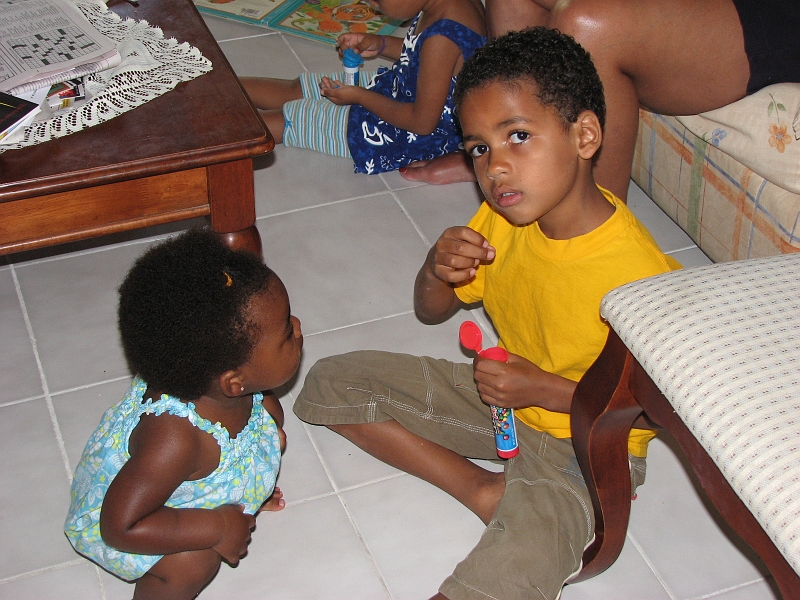 Antigua_Vacation_236.JPG - Mikayla took a shine to both her cousins.