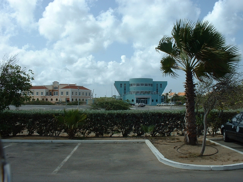 Aruba_010.JPG - I think this is an international bank of some sort near the resort. I just thought it looked quite peculiar for an important building.