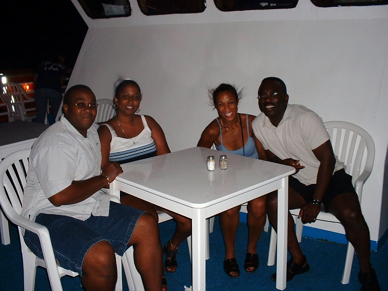 Aruba_033.JPG - Some friends we met on the boat...they love Aruba so much, they go back every year