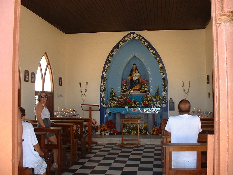 Aruba_061.JPG - Aruba is a destination spot for weddings, but your guest list would have to be quite small for this one.