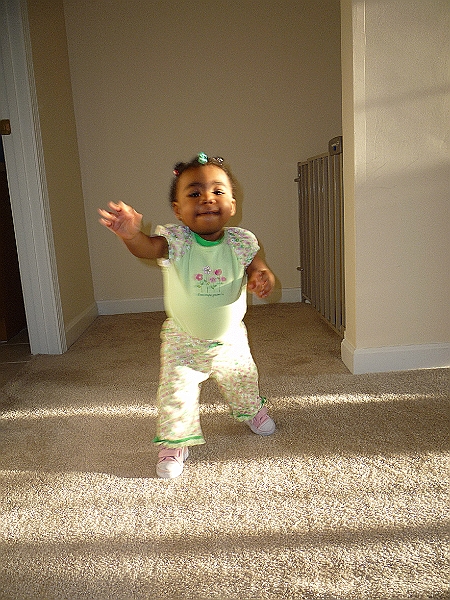 more_stylin_147.JPG - Amazingly enough, Mikayla took to her sneakers...like me to Fran's banana bread