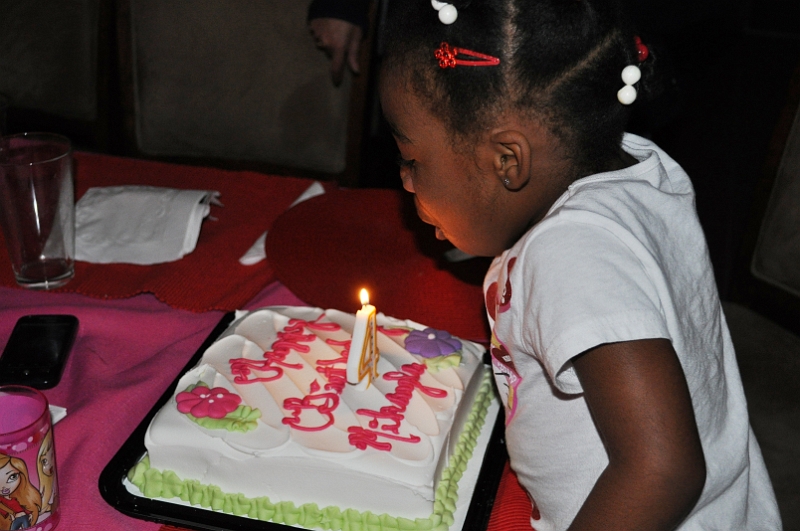 Ms_4th-Bday_007.JPG