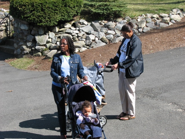 Auntie_Lois_Visit_007.JPG - Moms and babies head out for a neighborhood stroll.