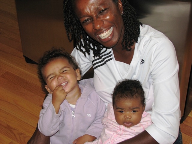 Auntie_Lois_Visit_097-ed.JPG