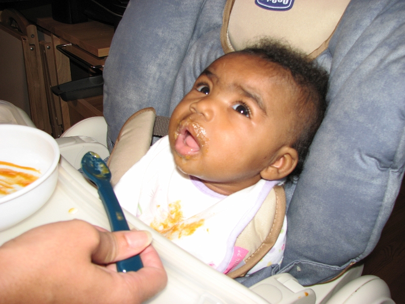 Just_Mikayla_203.JPG - More squash and applesauce mixed please?