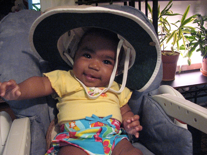 Just_Mikayla_317.JPG - Tryin' on the Tilly.  Today I am SIX MONTHS OLD!!!!!!!!!