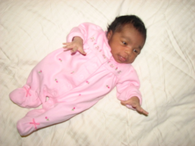 More_Mikayla_175.JPG - Okay, this is around the time my camera started losing it's ability to focus.  Grrrrr! It's not the operator, honest!