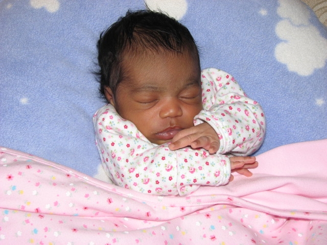More_Mikayla_196.JPG - Mikayla on her Cloud Boppy