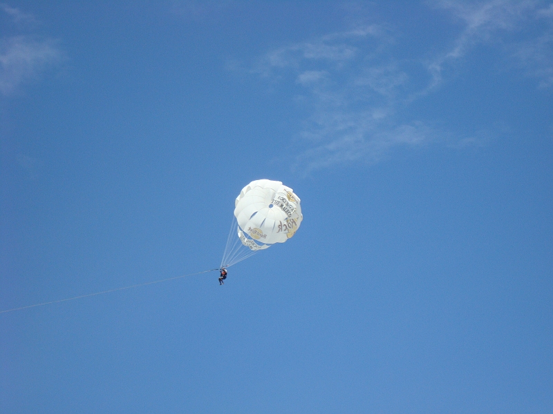 Puerto_Vallarta_158.jpg - Taken courtesy of my Father-in-Law...probably at this time wondering what crazy guy his daughter married. :-)))